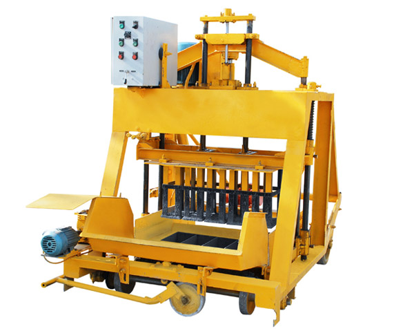 Egg Laying Type Concrete Block Machines ECB - 1920